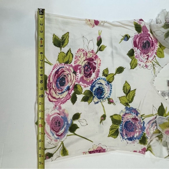 Forbidden Elegant Floral V-Neck Blouse. Beaded. Size XL. - Picture 12 of 12